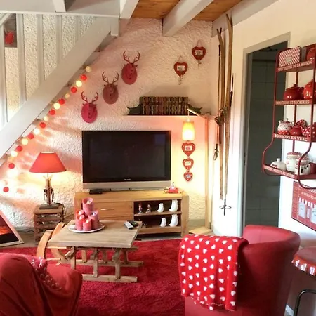 Alpehytte Chalet D'Une Chambre A Laguiole Avec Magnifique Vue Sur La Montagne Jardin Amenage Et Wifi